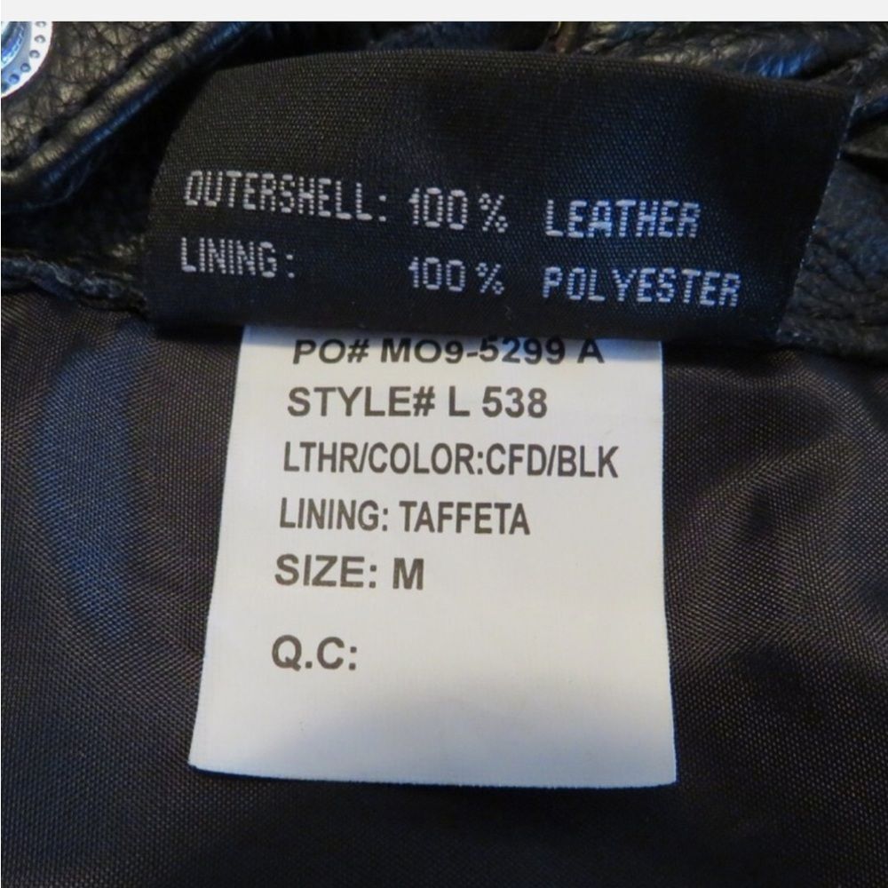 Vintage First Classics Black Leather Motorcycle Biker Vest - Picture 6 of 14